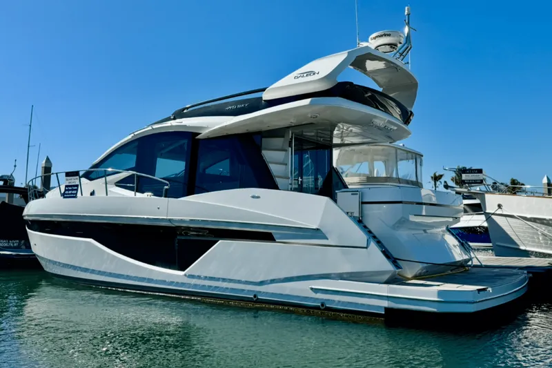 Slide: The Image of Galeon 470 SKY 2024 - 4