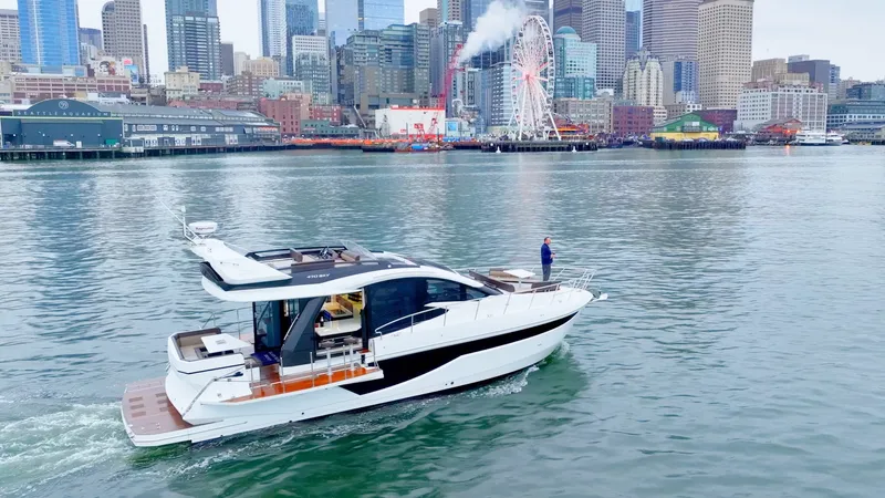 Slide: The Image of Galeon 470 SKY 2024 - 8