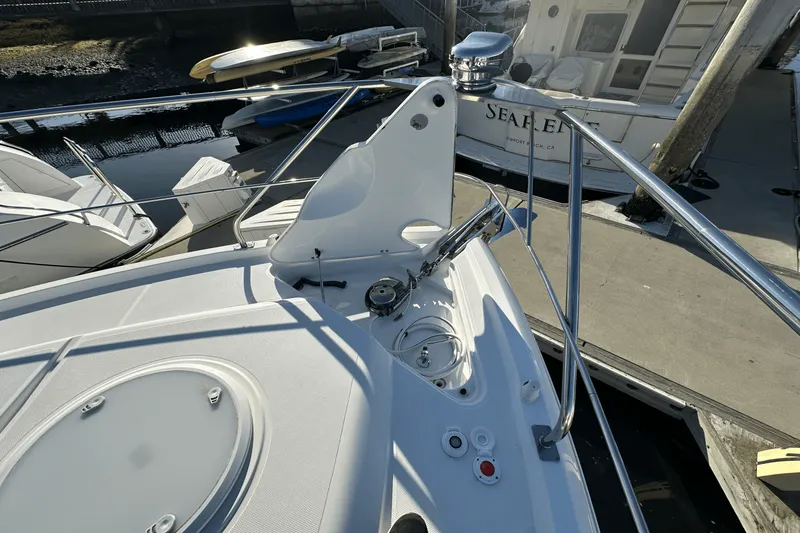 Slide: The Image of Cruisers Yachts 48 CANTIUS 2014 - 10