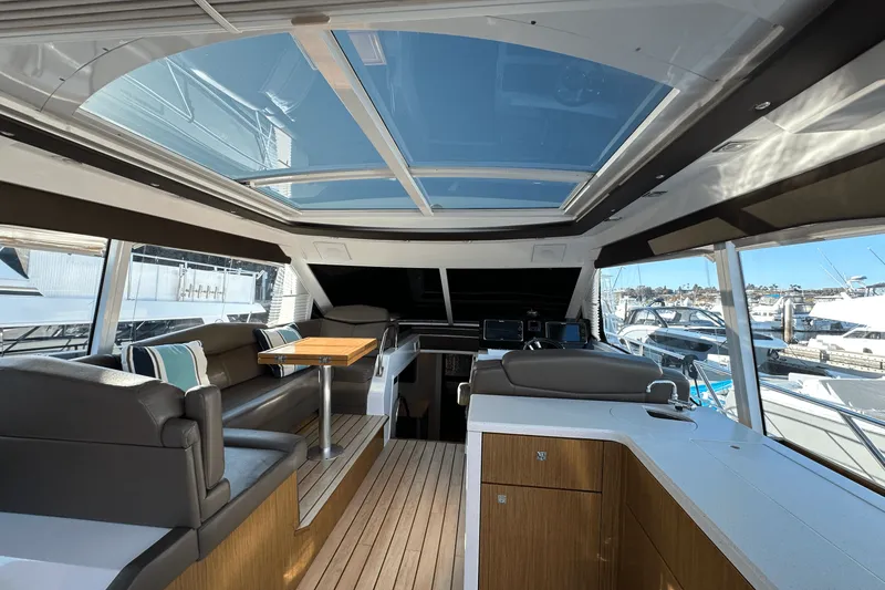 Slide: The Image of Cruisers Yachts 48 CANTIUS 2014 - 12