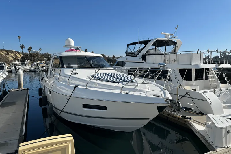 Slide: The Image of Cruisers Yachts 48 CANTIUS 2014 - 16