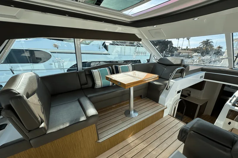 Slide: The Image of Cruisers Yachts 48 CANTIUS 2014 - 21