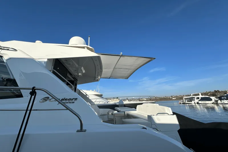 Slide: The Image of Cruisers Yachts 48 CANTIUS 2014 - 33