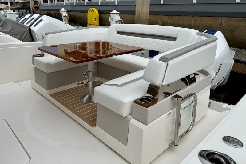 Slide: The Image of Tiara 38 LS 2025 - 25