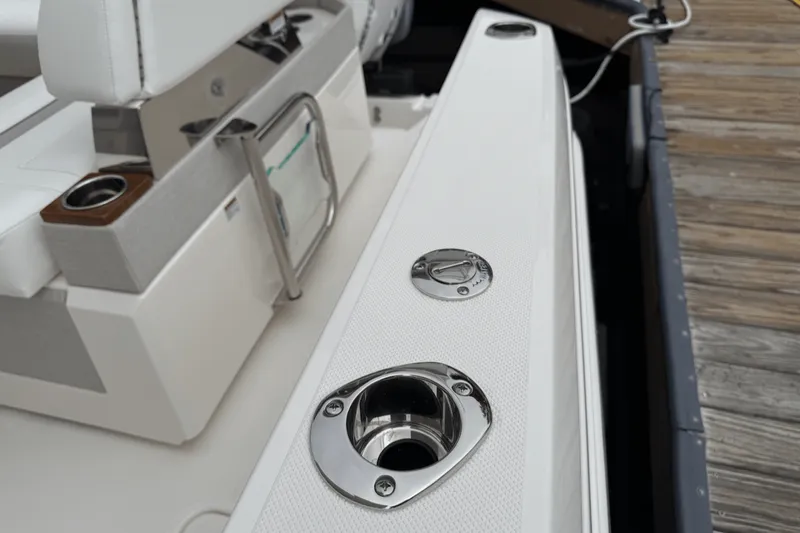 Slide: The Image of Tiara 38 LS 2025 - 30