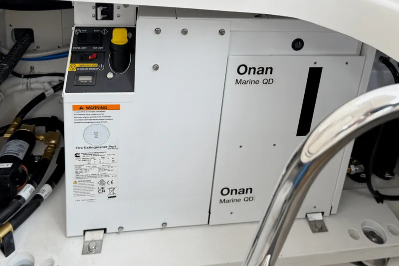 Slide: The Image of Tiara 38 LS 2025 - 63