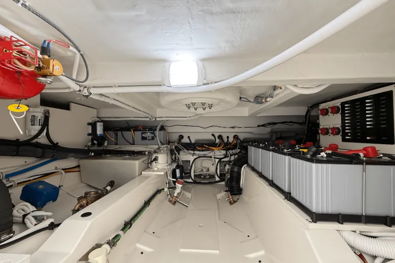 Slide: The Image of Tiara 38 LS 2025 - 64