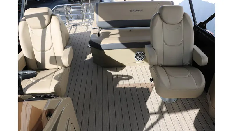 Slide: The Image of Sylvan Mirage X3 CLZ DH Tri Toon 2025 - 18