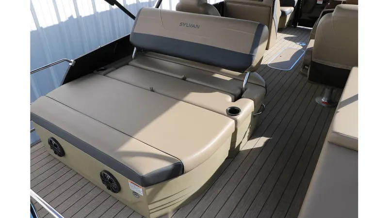 Slide: The Image of Sylvan Mirage X3 CLZ DH Tri Toon 2025 - 22