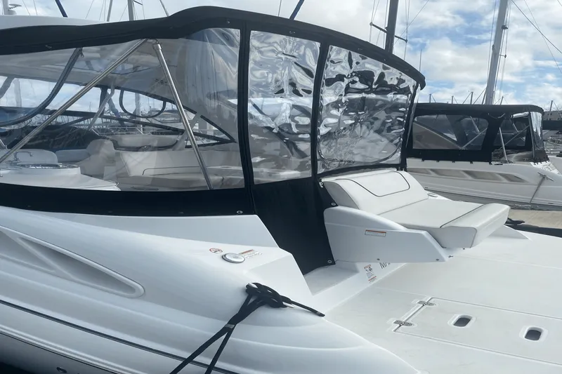 Slide: The Image of Cruisers 35 EXPRESS 2019 - 3