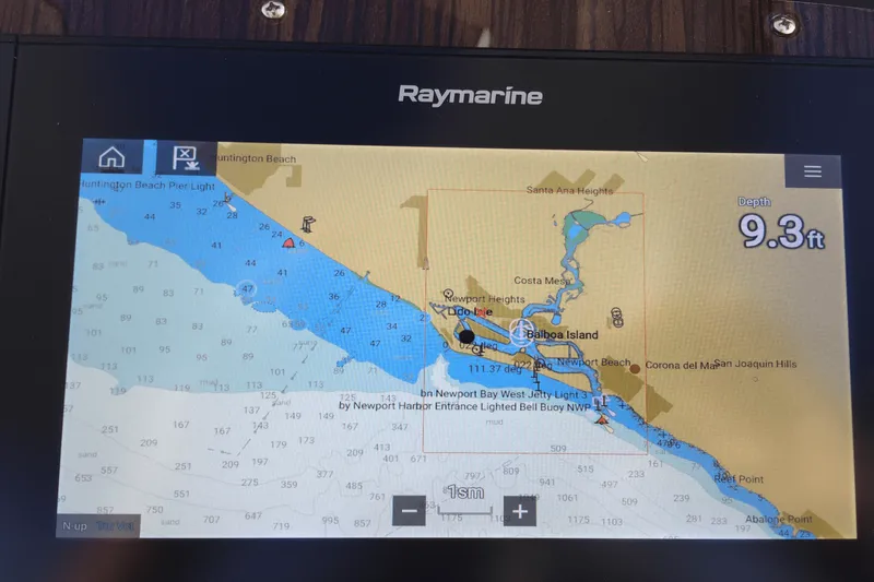 Slide: The Image of Cruisers 35 EXPRESS 2019 - 8