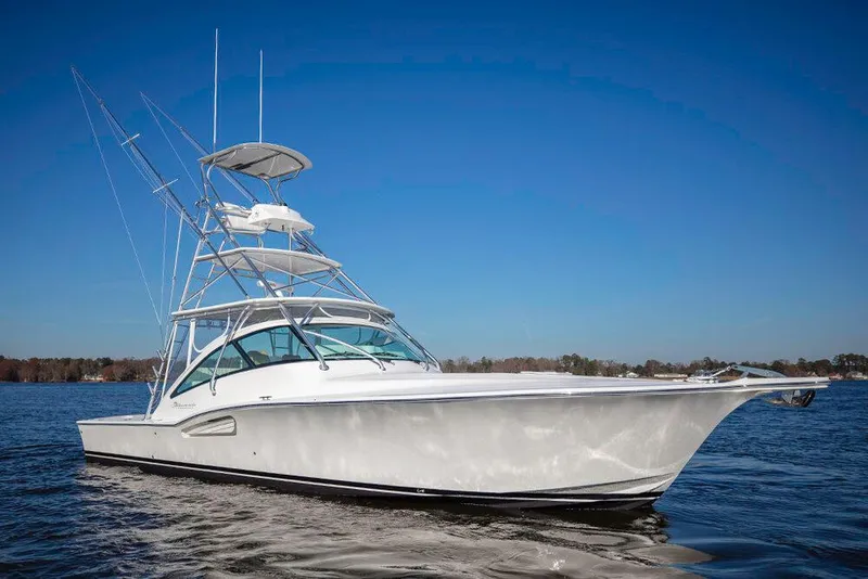 Slide: The Image of Albemarle 41 Custom Carolina Edition 2025 - 2