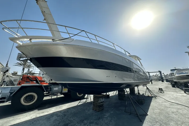 Slide: The Image of Azimut 40 VERVE 2019 - 44