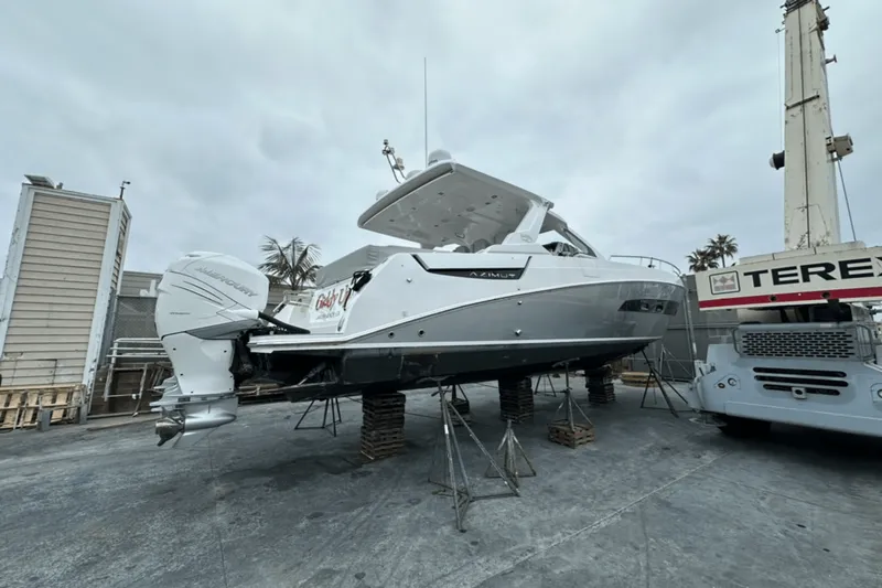 Slide: The Image of Azimut 40 VERVE 2019 - 48