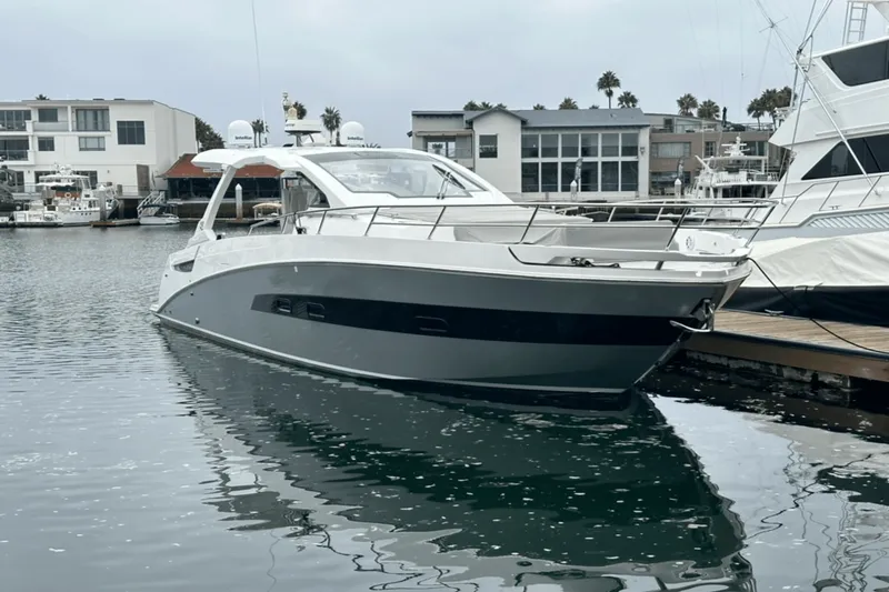 Slide: The Image of Azimut 40 VERVE 2019 - 51