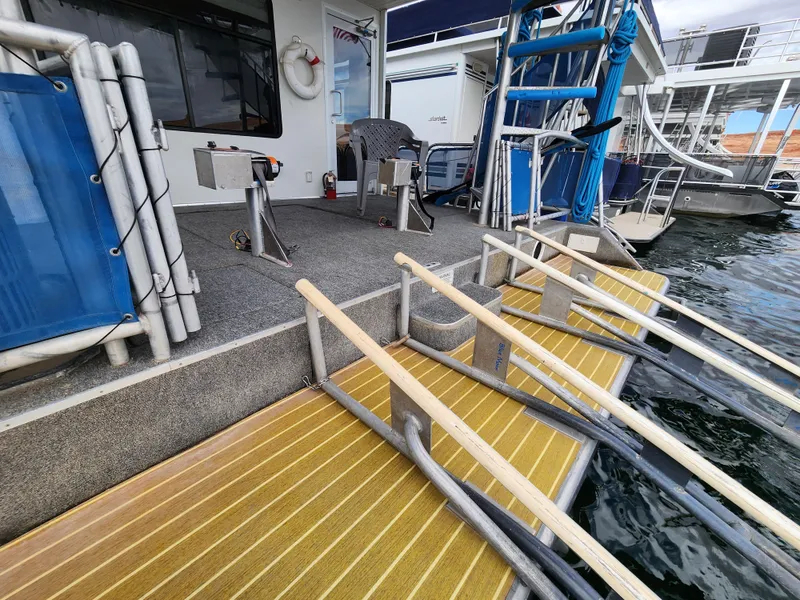 Slide: The Image of 2008 Sumerset Blue Moon Share #12 houseboat with deck and water access. - 19