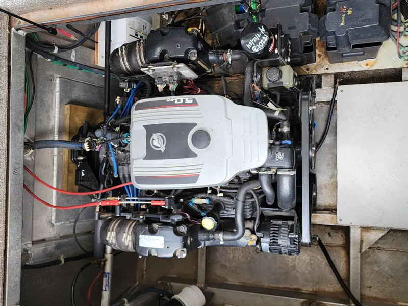 Slide: The Image of Engine compartment of a 2008 Sumerset Blue Moon Share #12 houseboat. - 28