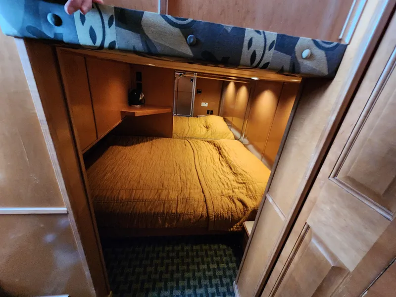 Slide: The Image of Cozy bedroom in 2008 Sumerset Blue Moon Share #12 houseboat with warm lighting. - 37