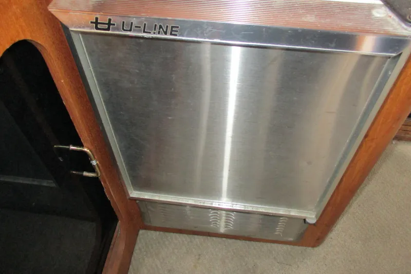 Slide: The Image of U-Line appliance on 1988 Bayliner 3888 Motoryacht, stainless steel finish. - 19