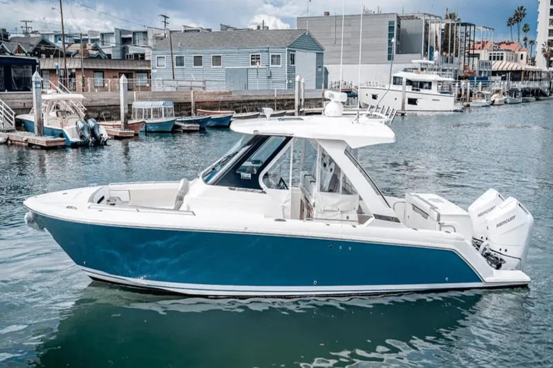 Slide: The Image of Tiara 34 LS 2024 - 2