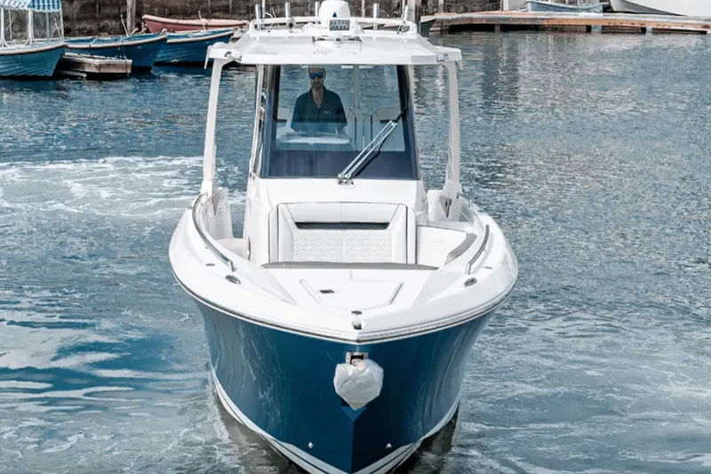 Slide: The Image of Tiara 34 LS 2024 - 3