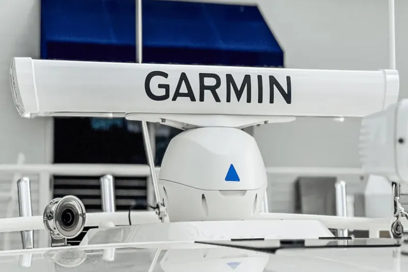 Slide: The Image of Tiara 34 LS 2024 - 4