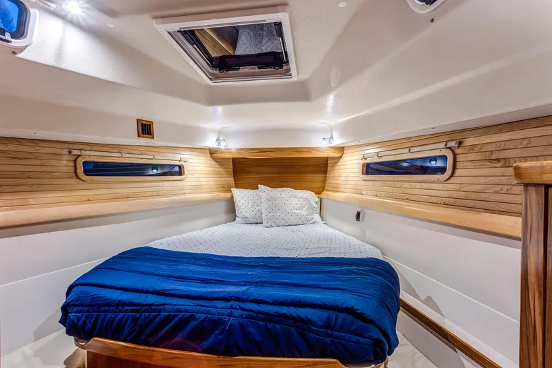 Slide: The Image of 2025 Catalina 426 - Mastercabin - 12