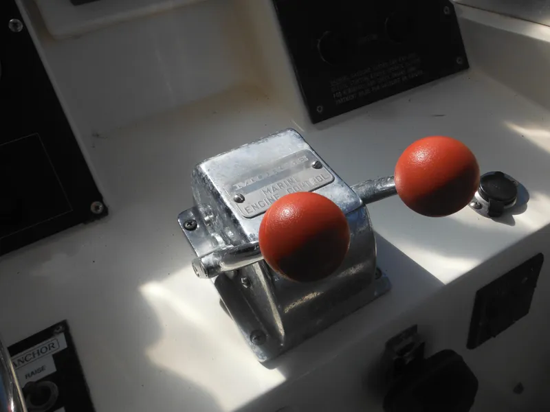 Slide: The Image of Blackfin 29 Combi 1985 - 60