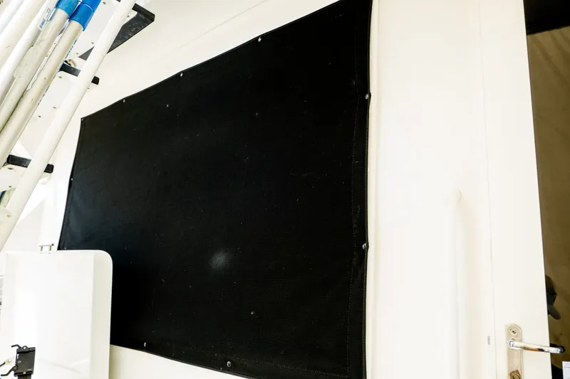 Slide: The Image of Hatteras 54 CONVERTIBLE 1996 - 29