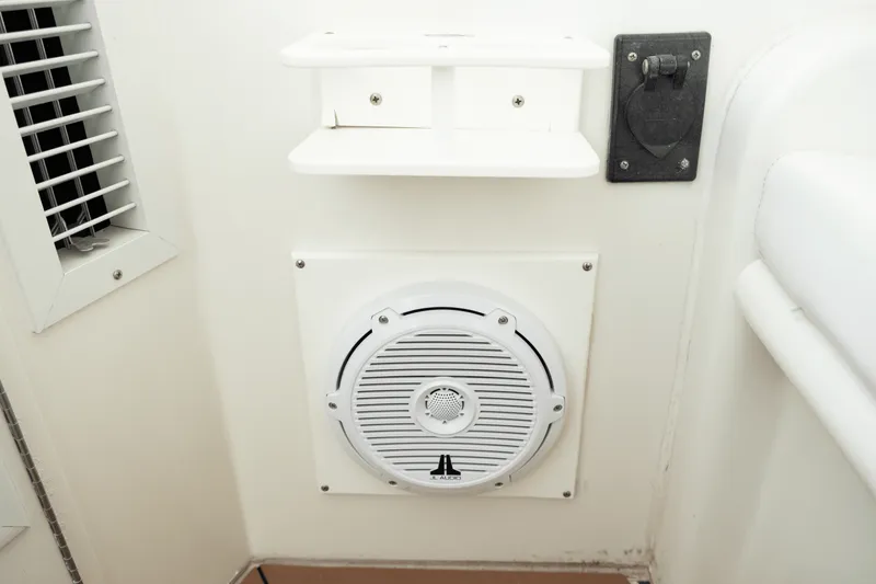 Slide: The Image of Hatteras 54 CONVERTIBLE 1996 - 45