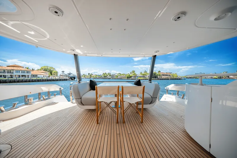 Slide: The Image of Azimut Grande 26 Metri 2025 - 10