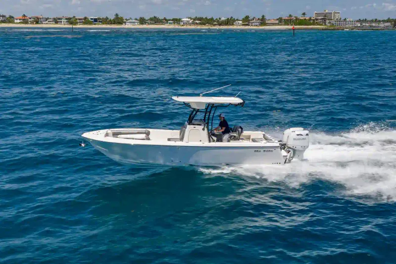 Slide: The Image of Sea Born LX27 Center Console 2026 - 70
