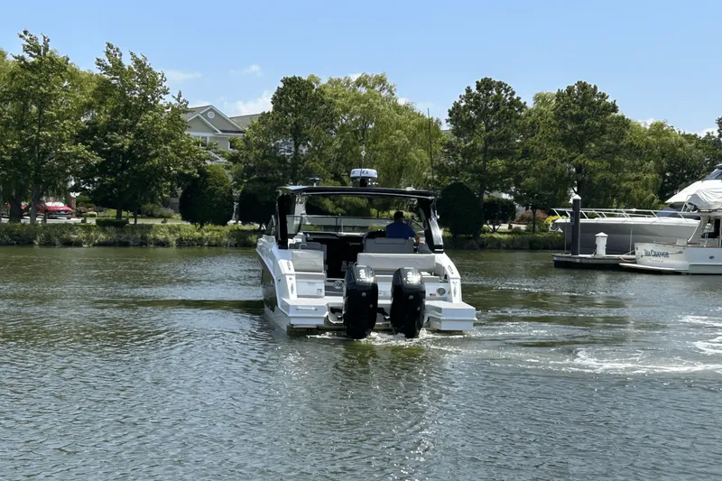 Slide: The Image of Cruisers 34 GLS Outboard 2026 - 3