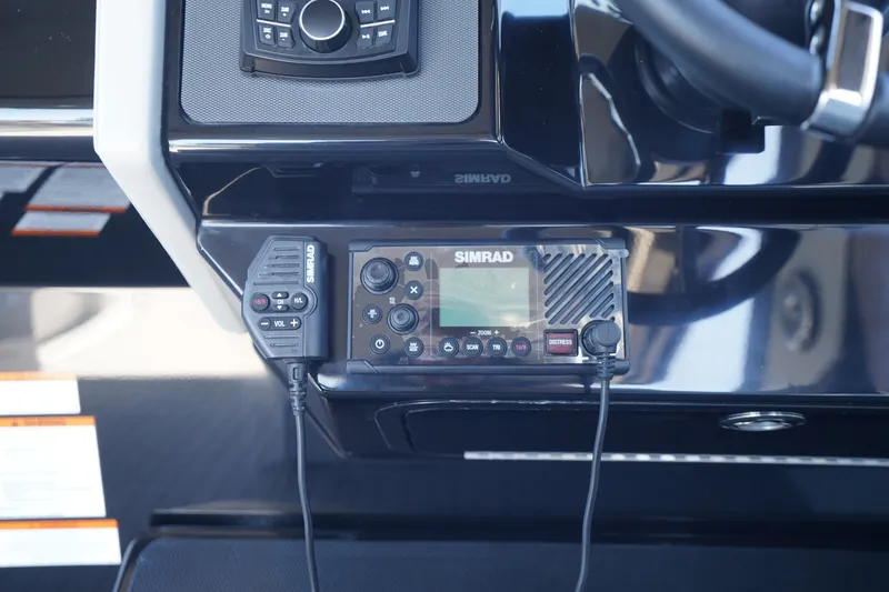 Slide: The Image of Cruisers 34 GLS Outboard 2026 - 45