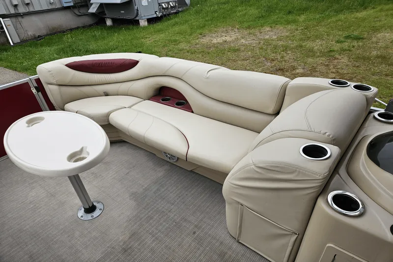 Slide: The Image of Sylvan MIRAGE 8522ENT 2018 - 12