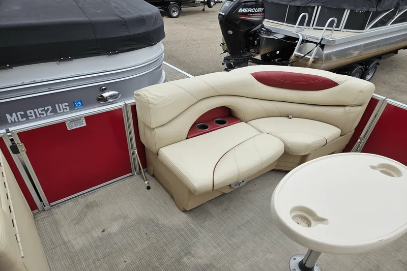 Slide: The Image of Sylvan MIRAGE 8522ENT 2018 - 13