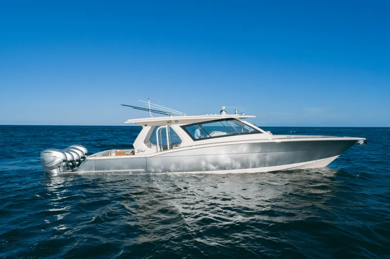 Slide: The Image of Scout 530 LXF 2023 - 2