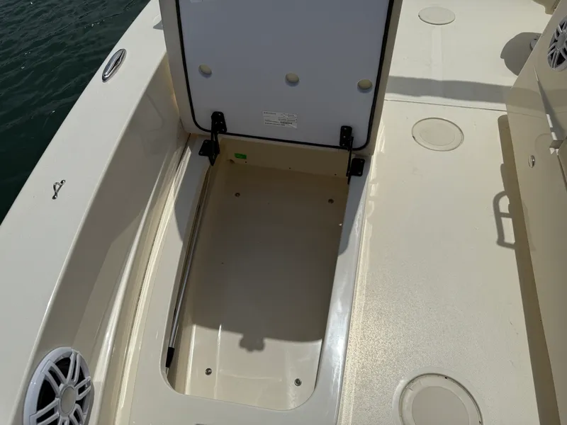 Slide: The Image of Scout 188 Sport Dorado 2026 - 14
