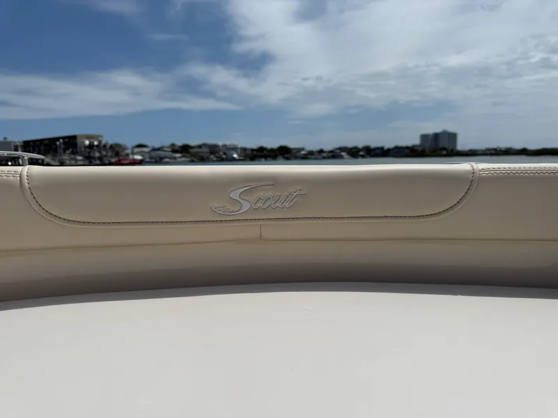 Slide: The Image of Scout 188 Sport Dorado 2026 - 5
