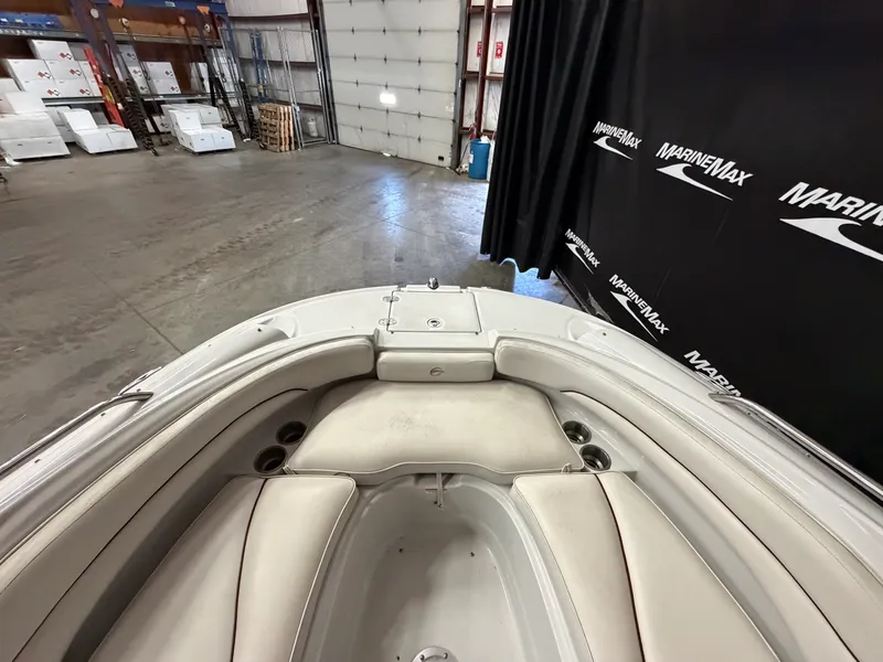 Slide: The Image of Crownline Boats 220 EX 2007 - 16