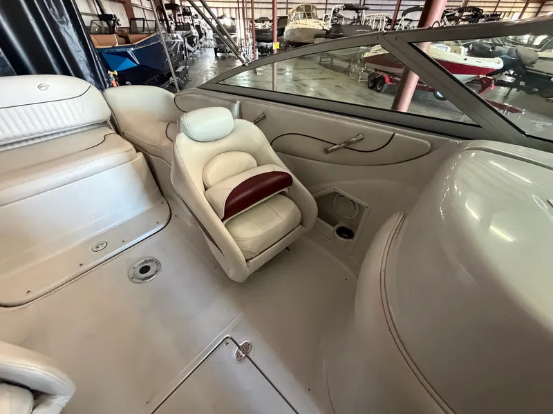 Slide: The Image of Crownline Boats 220 EX 2007 - 25