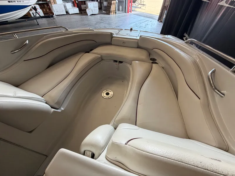 Slide: The Image of Crownline Boats 220 EX 2007 - 33