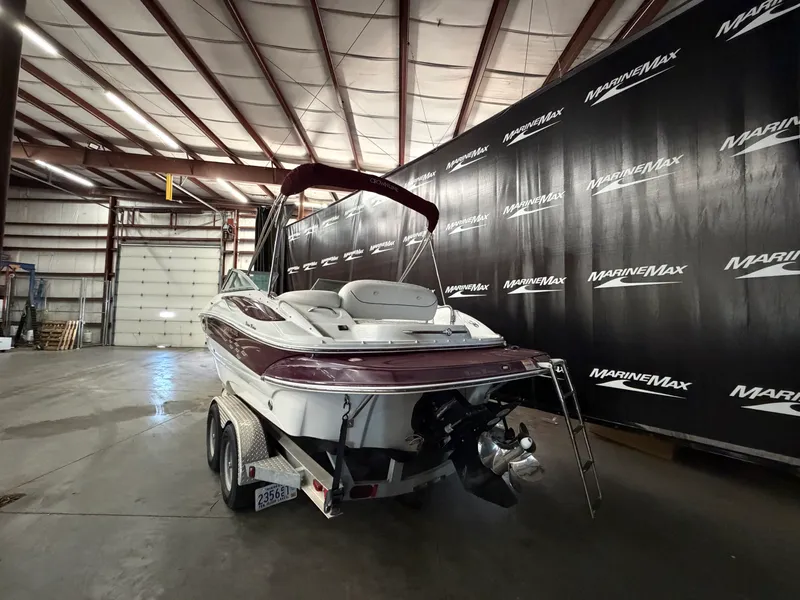 Slide: The Image of Crownline Boats 220 EX 2007 - 6