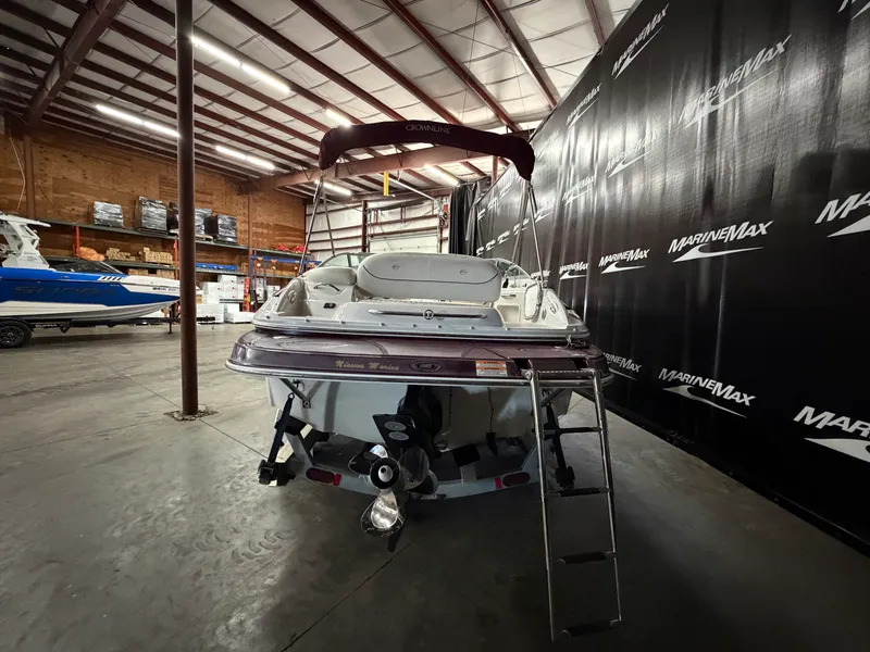 Slide: The Image of Crownline Boats 220 EX 2007 - 8