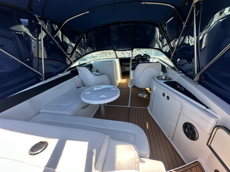 Slide: The Image of Sea Ray 260 SUNDECK 2014 - 12