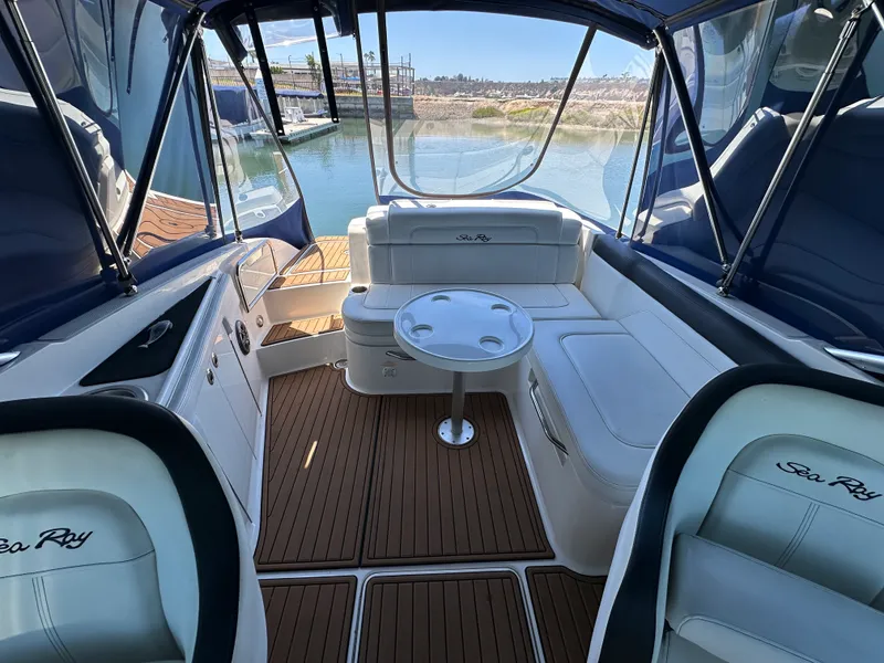 Slide: The Image of Sea Ray 260 SUNDECK 2014 - 17