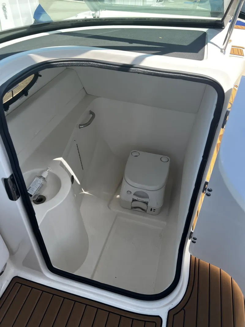 Slide: The Image of Sea Ray 260 SUNDECK 2014 - 5