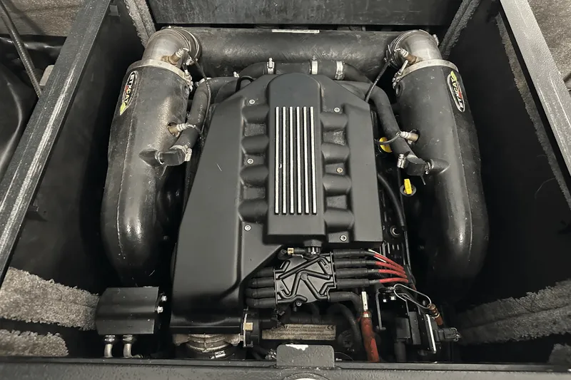 Slide: The Image of Supra 22V 2011 - 17