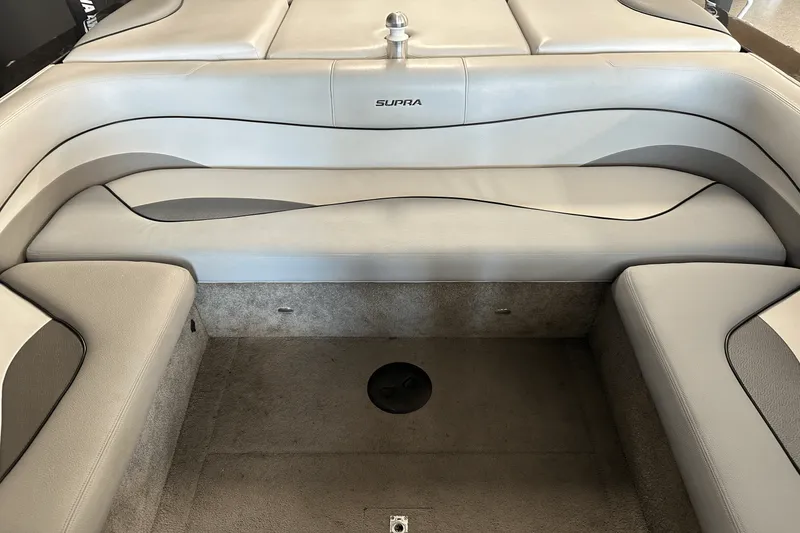 Slide: The Image of Supra 22V 2011 - 25