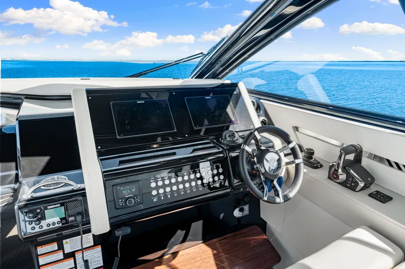 Slide: The Image of Cruisers Yachts 42 GLS Outboard 2026 - 35